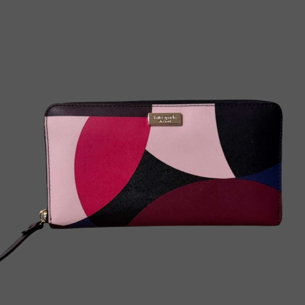 Low Start…Kate Spade Laurel Way Pink and Black Geometric Wallet